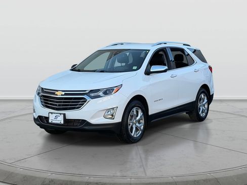 Used 2020 Chevrolet Equinox Premier AWD/4WD image 3