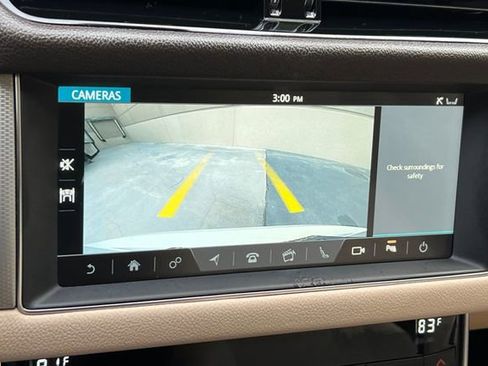 Used 2020 Jaguar XF Prestige image 22