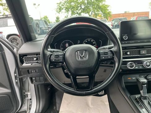 Used 2023 Honda Civic Sport image 13