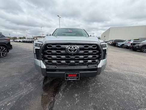 Used 2024 Toyota Tundra Platinum AWD/4WD image 8