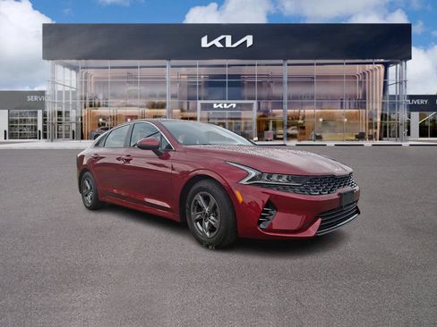 Certified 2024 Kia K5 LXS FWD image 1