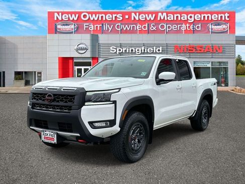 Used 2026 Nissan Frontier PRO-4X w/ Pro Premium Package AWD/4WD image 2