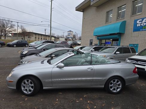 Used 2004 Mercedes-Benz CLK 320 Cabriolet image 5