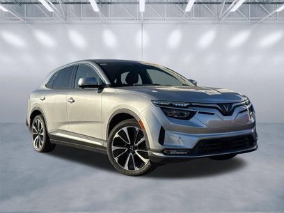 New 2025 VinFast VF 8 Plus