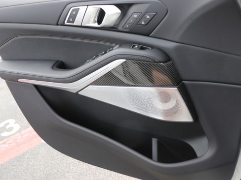 New 2026 BMW X5 M60i image 26