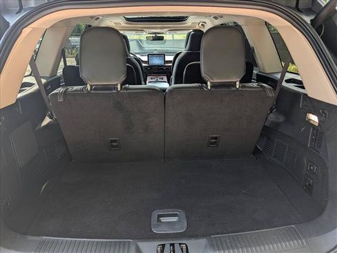 Used 2024 Lincoln Aviator Reserve w/ Equipment Group 201A AWD/4WD image 25