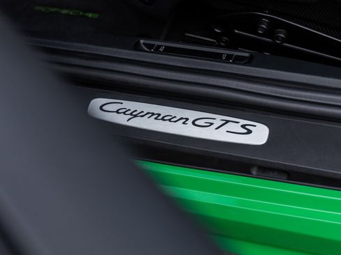 Used 2023 Porsche 718 Cayman GT4 image 23