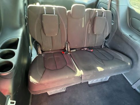 Used 2018 Chrysler Pacifica Touring Plus w/ S Appearance Package image 13