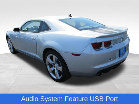 Used 2010 Chevrolet Camaro SS w/ RS Package RWD image 3