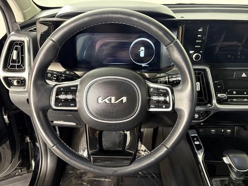Used 2023 Kia Sorento SX FWD image 24