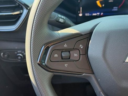 Used 2025 Chevrolet TrailBlazer LT image 19