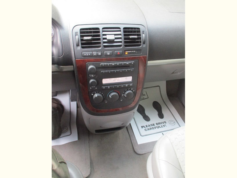 Used 2006 Chevrolet Uplander LS FWD image 15