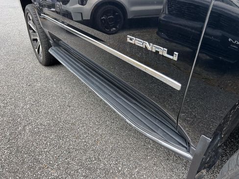Used 2018 GMC Yukon Denali w/ Open Road Package AWD/4WD image 7