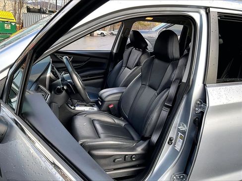 Used 2023 Subaru Ascent Limited image 10