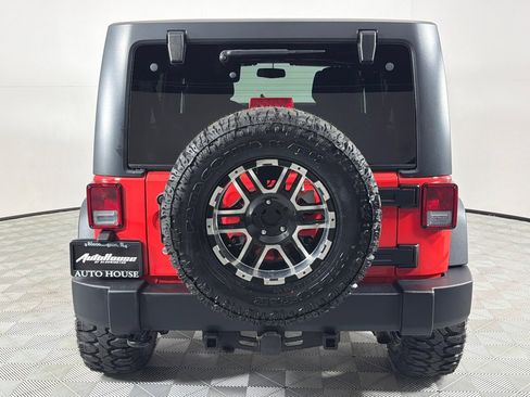 Used 2013 Jeep Wrangler Unlimited Sport image 6
