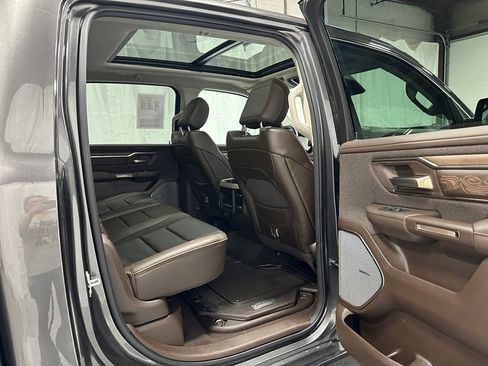Used 2026 RAM 1500 Limited AWD/4WD image 51