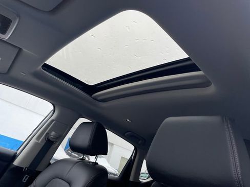 Certified 2024 Honda HR-V EX-L image 16