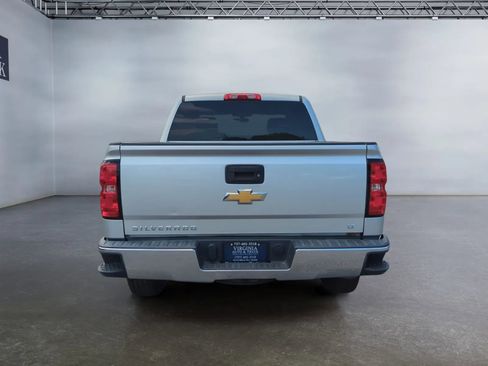 Used 2018 Chevrolet Silverado 1500 LT w/ LT Fleet Convenience Package AWD/4WD image 6