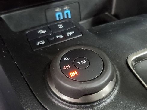 Used 2023 Ford Ranger Lariat w/ Equipment Group 501A High image 19