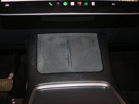 Used 2023 Tesla Model Y Long Range AWD/4WD image 54
