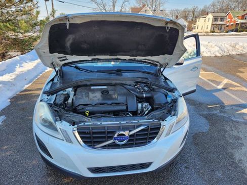 Used 2013 Volvo XC60 T6 image 30