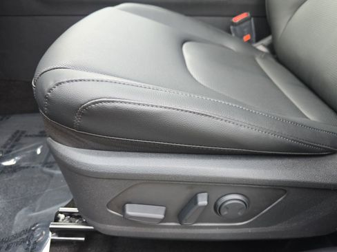 New 2026 Kia Sportage EX image 31