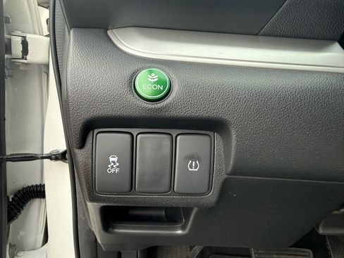 Used 2016 Honda CR-V SE image 23