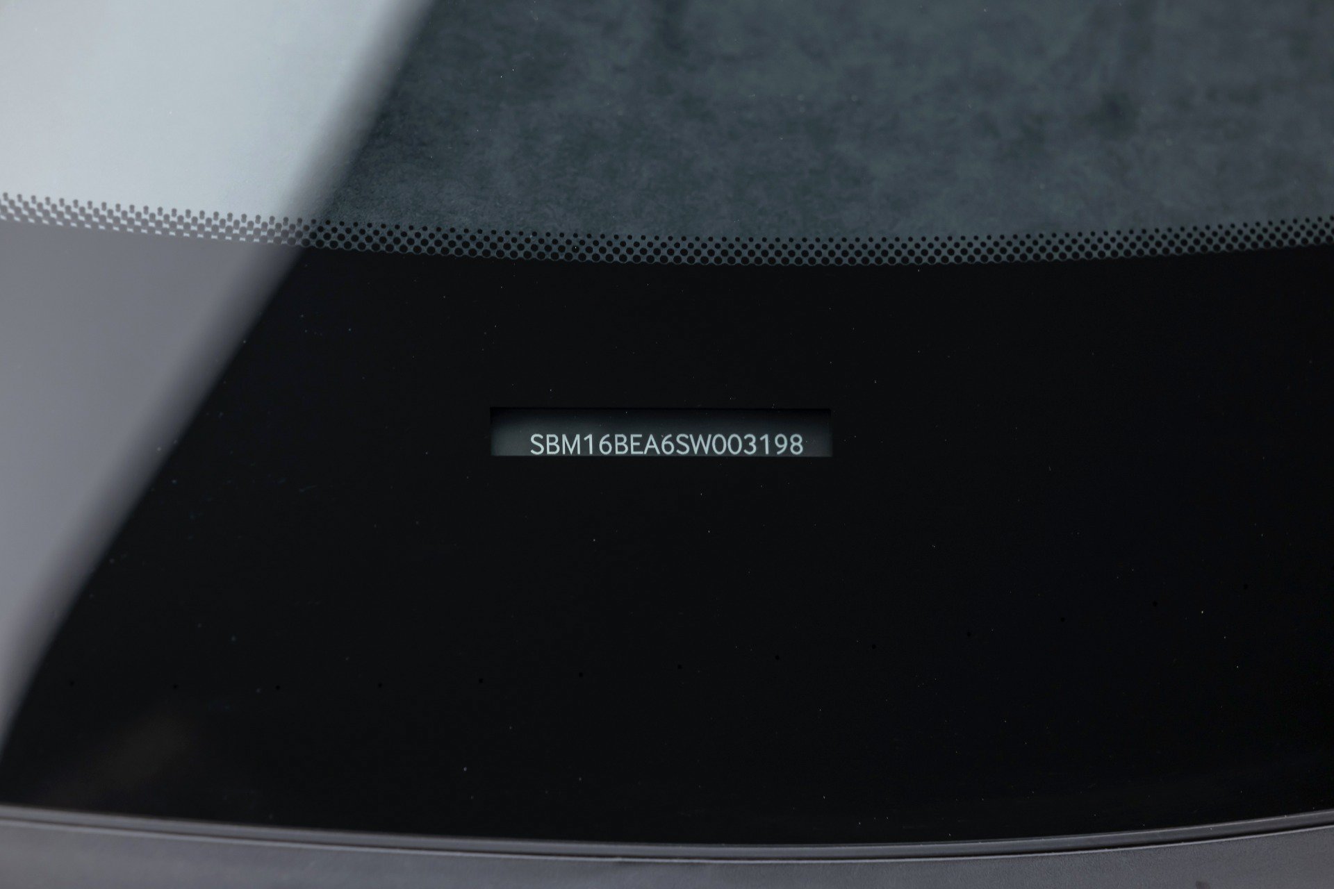 Used 2025 McLaren Artura Spider RWD image 74