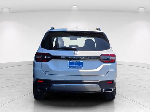 New 2026 Honda Pilot EX-L image 5