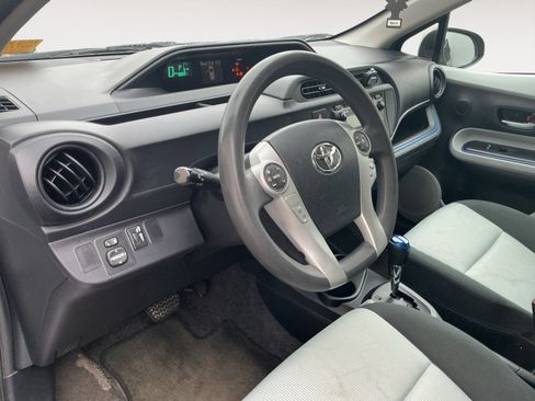 Used 2013 Toyota Prius C Two FWD image 10