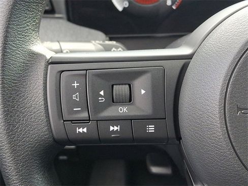 New 2026 Nissan Kicks SV image 14