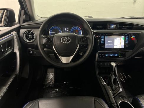 Used 2019 Toyota Corolla XSE w/ Body Protection Package FWD image 14