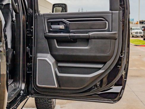 Used 2024 RAM 2500 Laramie w/ Sport Appearance Package AWD/4WD image 37