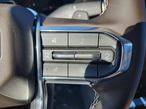 New 2026 GMC Acadia Denali w/ Super Cruise Package image 22