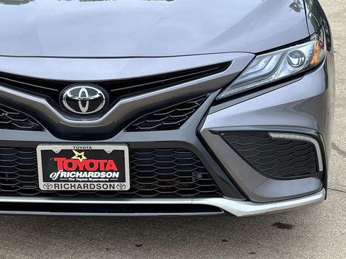 Used 2023 Toyota Camry XSE FWD image 8