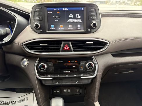 Used 2019 Hyundai Santa Fe SEL FWD image 19