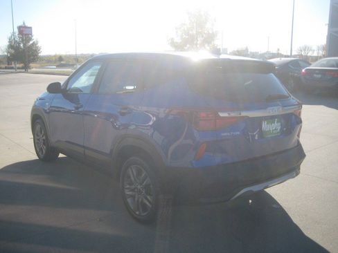 Used 2022 Kia Seltos LX image 5
