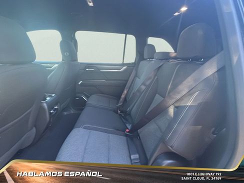 Certified 2025 GMC Acadia Elevation image 26