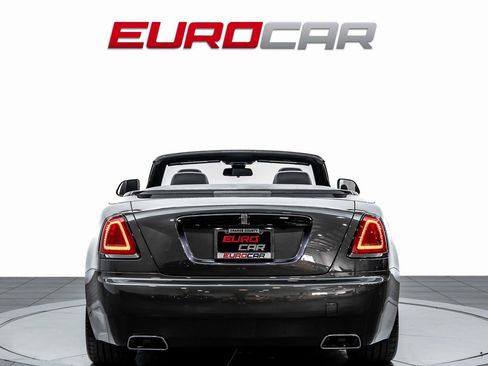 Used 2019 Rolls-Royce Dawn image 5