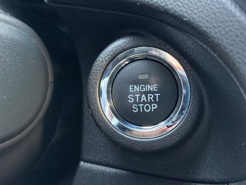 Used 2021 Subaru Ascent Limited w/ Technology Package image 23