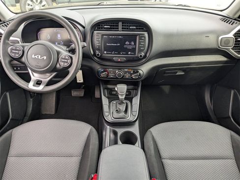 Used 2023 Kia Soul LX w/ Option Group 015 image 14