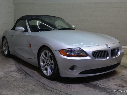 Used 2003 BMW Z4 3.0i image 1