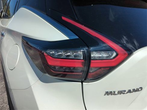 Certified 2024 Nissan Murano SV image 18