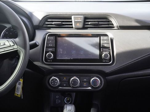 Used 2023 Nissan Versa S w/ S Plus Package image 20