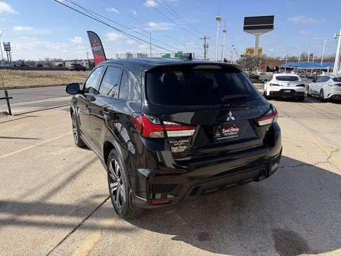 New 2026 Mitsubishi Outlander SEL image 5