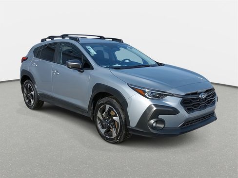 Used 2025 Subaru Crosstrek 2.5i Limited image 3