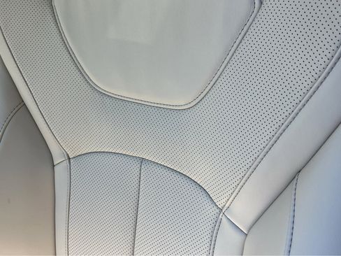 Certified 2025 INFINITI QX60 Pure w/ Cargo Package image 7