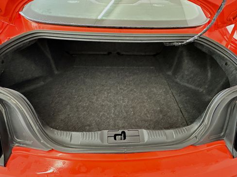 Used 2015 Ford Mustang Coupe RWD image 28
