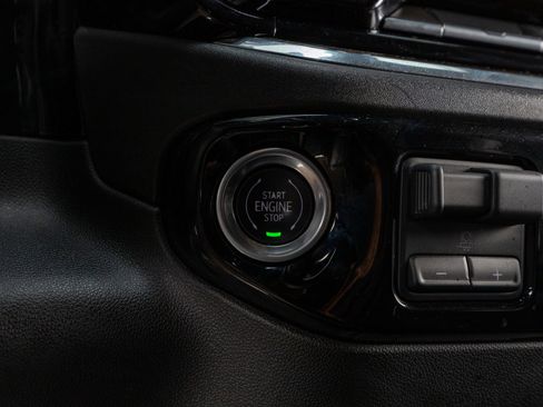 Used 2024 GMC Sierra 3500 SLE w/ SLE Value Package image 22