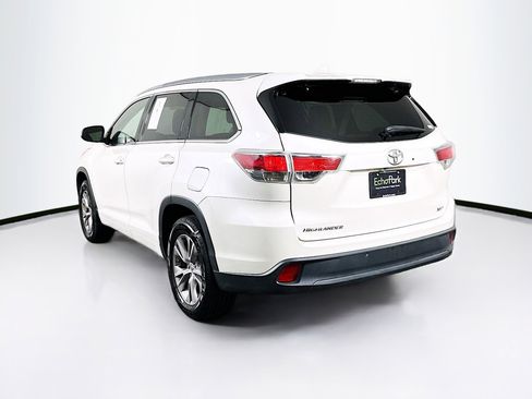 Used 2014 Toyota Highlander XLE image 5